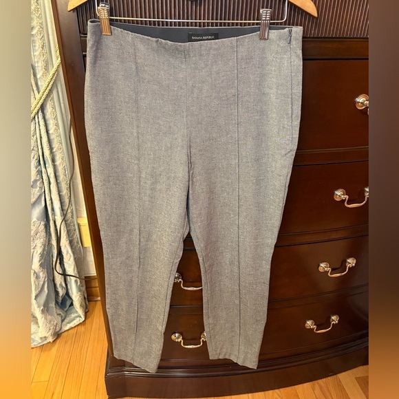 Banana Republic Sloan grey Leggings Pants, size 12 Petite, fit smaller - Picture 11 of 12